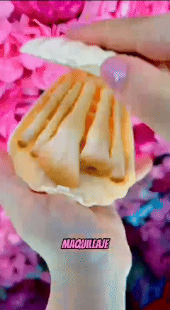 🐚✨ ¡La belleza del océano en tu neceser! Set Mini Brochas de Maquillaje con Diseño de Concha